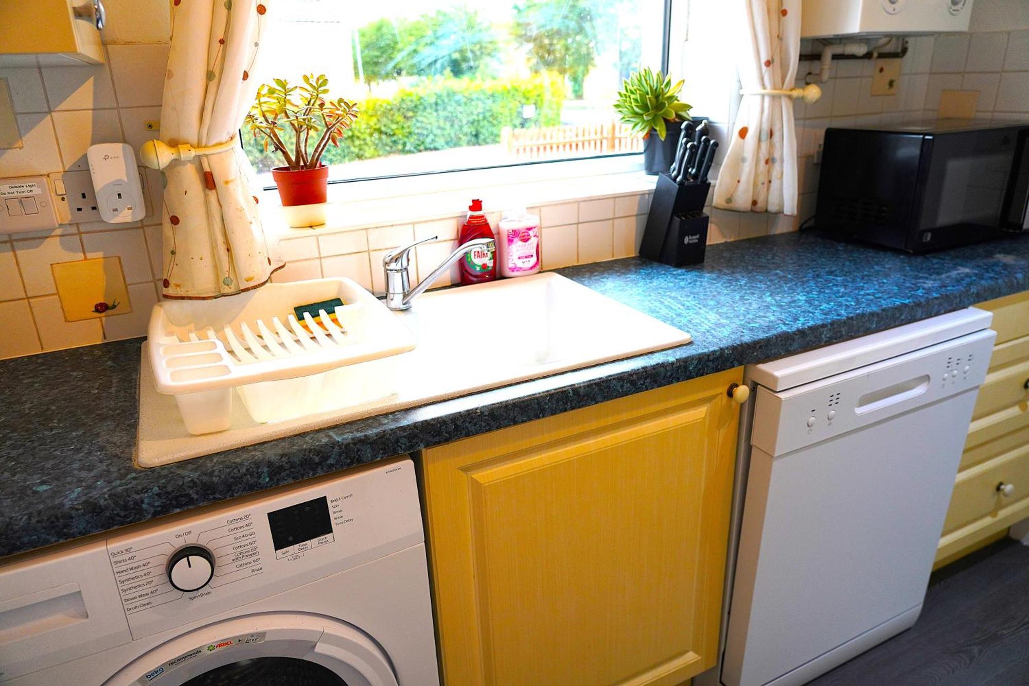 Sleeps 10, Free Parking, Close To Science Park, King Size Bed Milton  Exterior foto