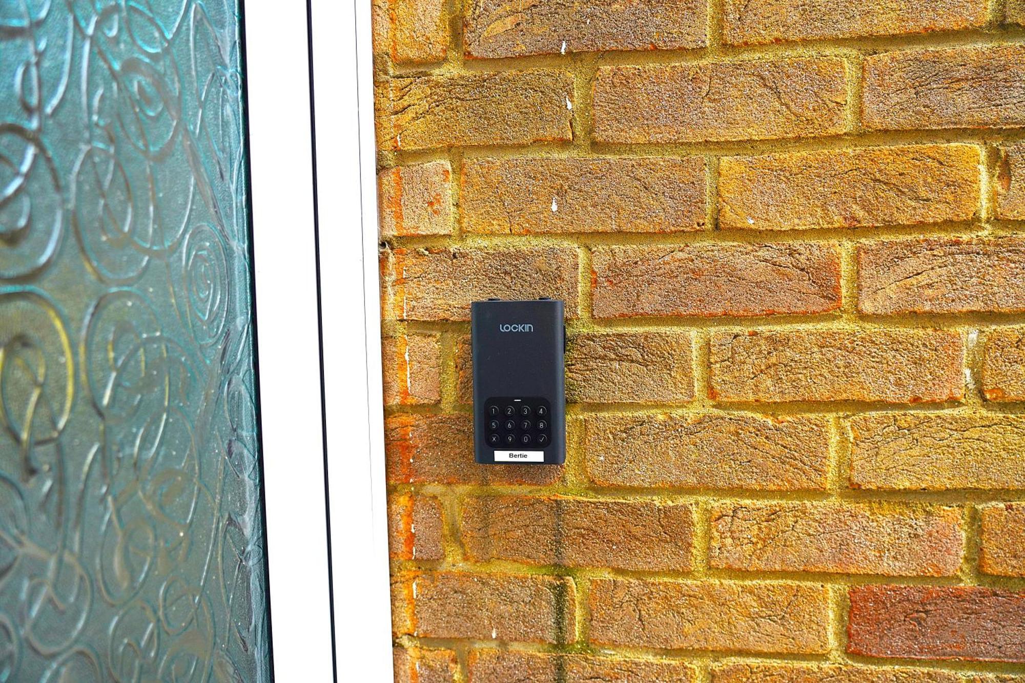 Sleeps 10, Free Parking, Close To Science Park, King Size Bed Milton  Exterior foto
